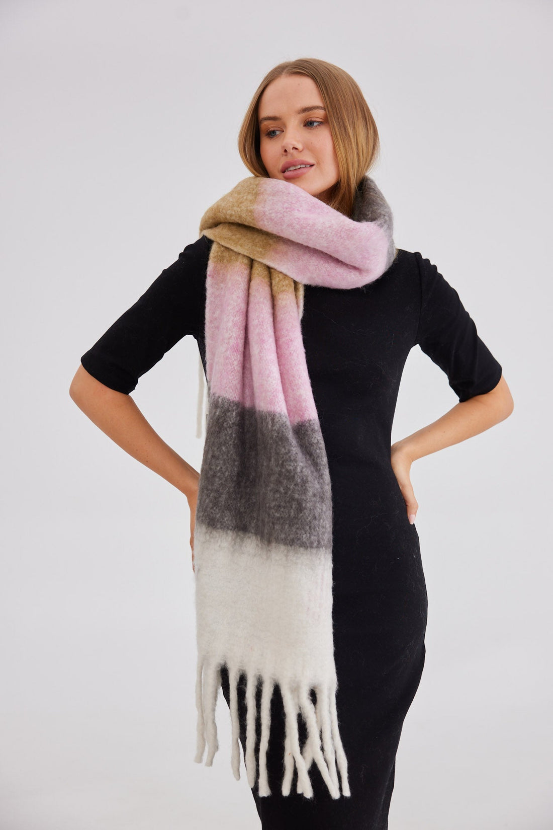 Digby Scarf